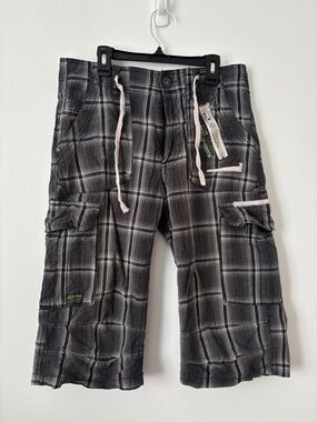 NOIZE/JNS Black Grey Plaid Cargo Shorts w/ drawstrings Size 30
